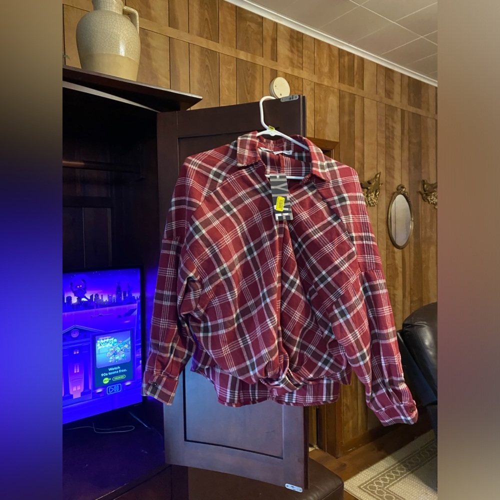 Nwt top plaid